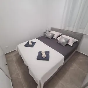 Lady Di Apartament