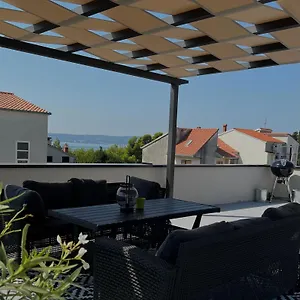 Gemini Apartament
