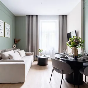 https://hugo-haven-by-loft-affair.krakowhotelspoland.com